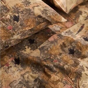 Anthropologie Home Organic Sateen Printed sheet set - KING SIZE